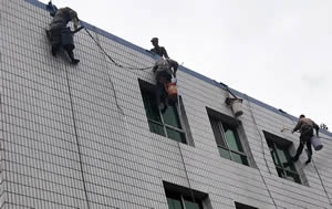 汕头蜘蛛人外墙清洗